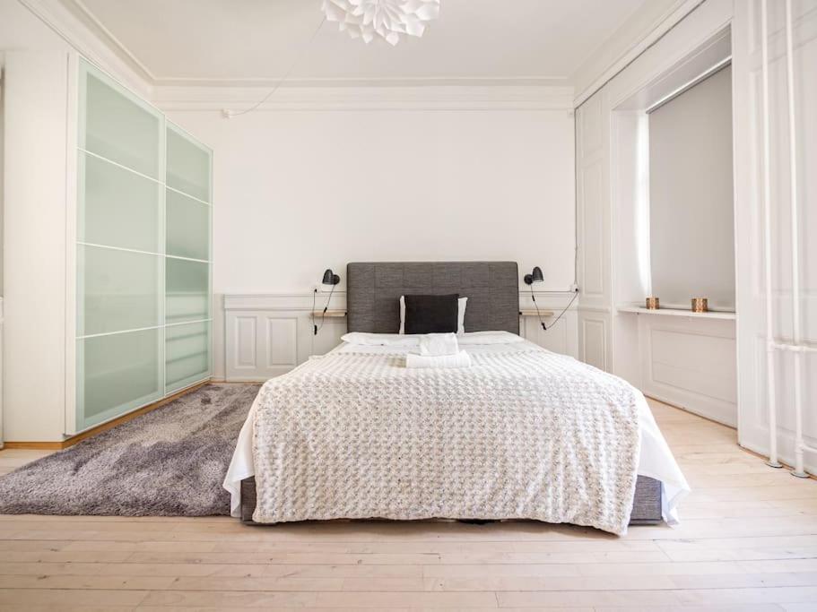 Apartment Kattesundet Charm - Historical Center