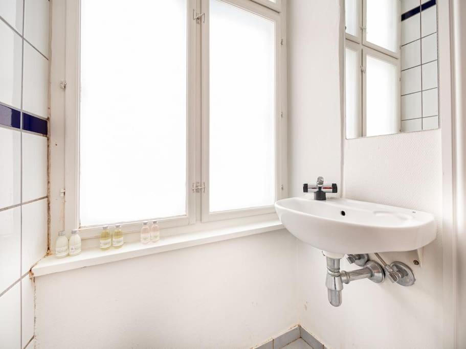 Kattesundet Charm - Historical Center Apartment *